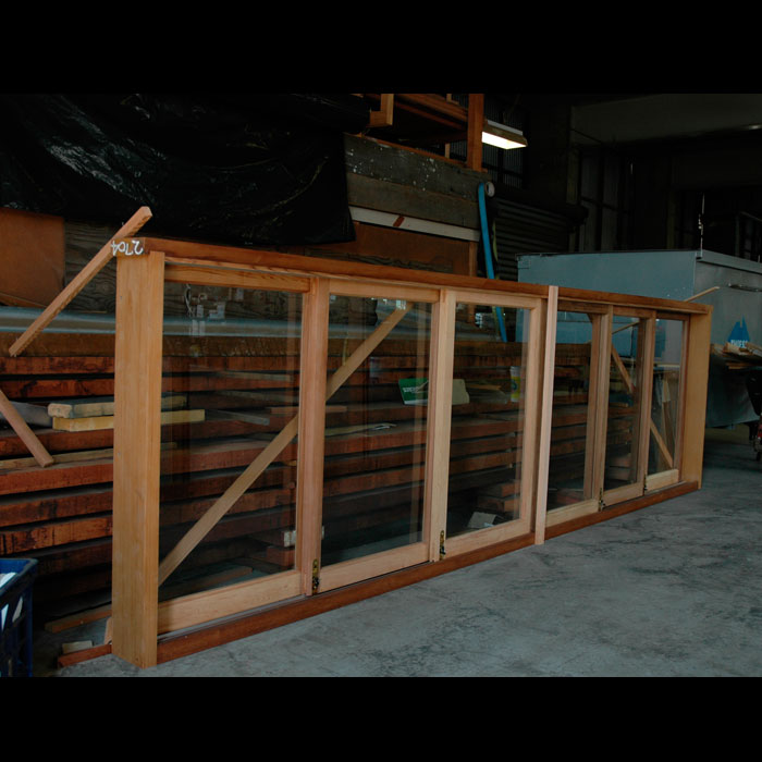 Horizontal Sliding Window